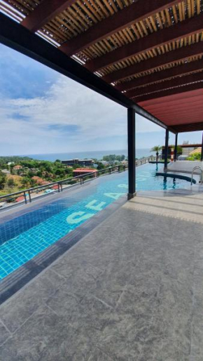 Sea & Sky Karon